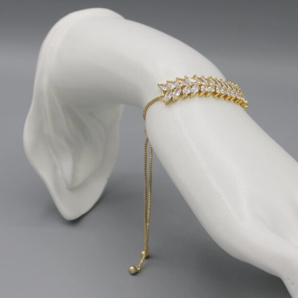 Jewelry bracelet gold tone with stones sparkly elegant fashion adjustable new - Picture 7 of 8